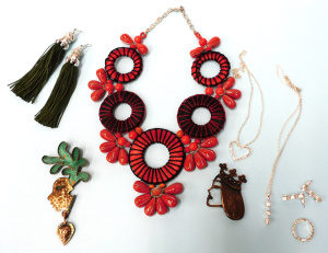 Lot 62 - Group lot of Jewellery inc 1950s Francisco Rebajes Queen of spades copp