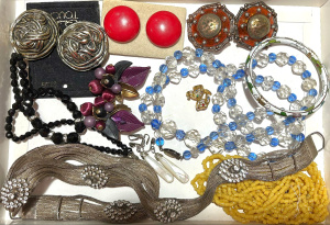 Lot 65 - Group vintage costume jewellery - diamante belt, 80s earrings, glass be