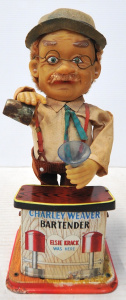 1960s Charley Weaver Barteder Battery Operated Tin Toy - Made in Japan