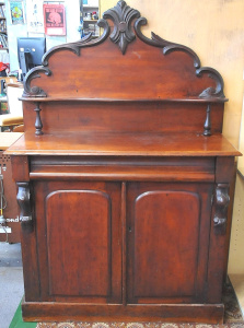 Lot 15 - c1880s Australian Handmade Cedar Chiffonier w Shelf to Back & Perio