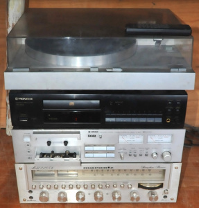 Lot 33 - 4 x Vintage Stereo Equipment incl Yamaha P-550 Turntable, Yamaha K-856