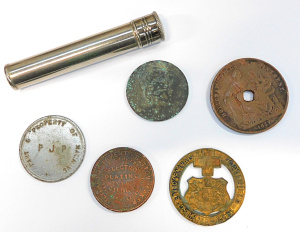 Lot 188 - 5 pces inc 1917 The Great Carnival Caulfield medallion - c1900s Tokens