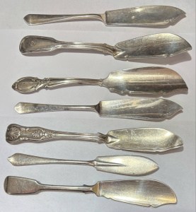 Lot 198 - 7 x Sterling silver flatware mainly fish knives incl Dublin 1851, Lon