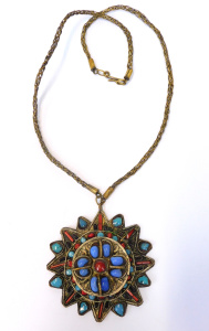 Vintage White metal Necklace with turquoise & other semi precious stones - M