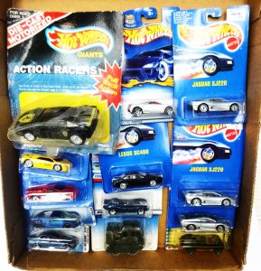 Lot 162 - Mint carded Hot Wheels Diecast Vehicles inc, Giant Racer, Assault Craw