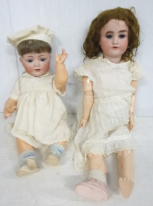 Lot 20 - 2 x Early 20th C German Simon Halbig Bisque headed dolls - both with jo