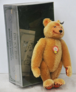 Lot 111 - Vintage Limited Edition Original Boxed Steiff Replica of Dicky 1930 Mo