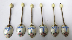 Lot 153 - Boxed set - Sterling Silver & Enamel Coffee Spoons - engine turned
