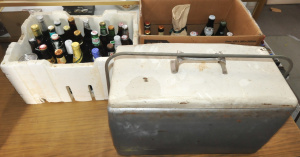 Lot 19 - 2 x Boxes Plus Rota Eski & World Boutique Beer & Ale Bottles -