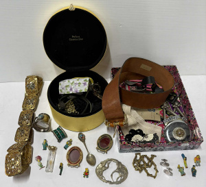 Lot 70 - Group - Belts, gilded, diamante, leather, Dior Parfums box , Nip mug, S