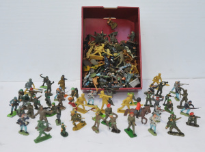 Large Group lot of Vintage Toy Plastic Figures inc Britians Deetail, Harvey Ser