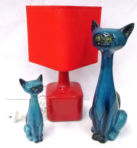 Lot 2 - 3 pces inc Mid Century Style Red Ceramic Table light with square shade &