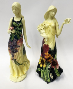 Lot 189 - 2 x Old Tupton Ware Figurines inc Summer Bouquet & Wisteria both a Lot 189 - 2 x Old Tupton Ware Figurines inc Summer Bouquet & Wisteria both a