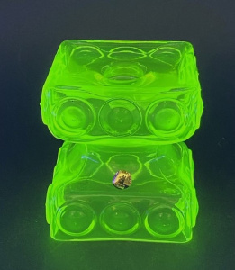 Lot 219 - Riihimaen Lasi Finland Citrine Uranium Glass Candleholder designed by Lot 219 - Riihimaen Lasi Finland Citrine Uranium Glass Candleholder designed by