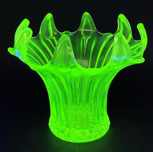 Large 1930s Sowerby Uranium Glass Lily Vase - Curled pointed rim 19cm H