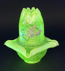 Vintage 3 pce signed Fenton Topaz Uranium Glass Fairy Light - Hand painted Hydra