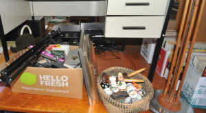 Lot 41 - Group Lot of Mixed Items incl Novelty Ceramic Corn & Garlic Salt &a