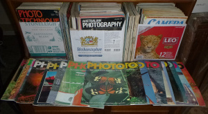 Lot 43 - 5 x boxes - Vintage c1980s Australian & other Photography Magazines Lot 43 - 5 x boxes - Vintage c1980s Australian & other Photography Magazines