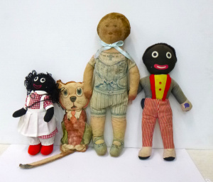 Lot 140 - 4 x Kids Vintage Kids Soft Toys inc, 2 x Golly Dolls (one with moth ho Lot 140 - 4 x Kids Vintage Kids Soft Toys inc, 2 x Golly Dolls (one with moth ho