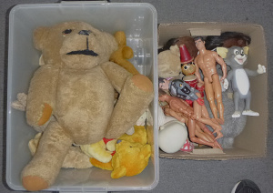 Lot 47 - 2 x Boxes Vintage Soft & Other Toys inc Ventriloquist Bear, Tom Cat