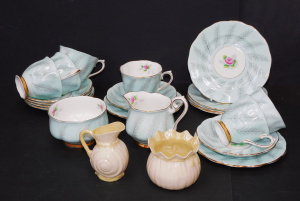 Lot 188 - Group lot Quality China inc 8 pce Royal Albert Tea Setting - Rosamund