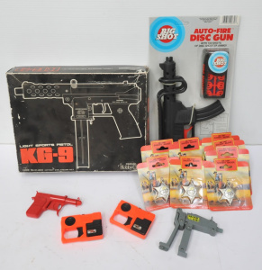 Lot Vintage Toy Weapons & other Items incl Yonezawa Plastic Toy Gun Box, Big