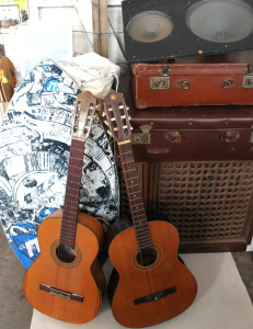 Lot 37 - Group Lot inc 2 x Senyo Stereo Speakers, Guitars, Leather Suitcases, Bo