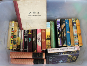 Lot 75 - Group Lot of Vintage Books inc Circa WW1 Army Exercise Book, 1981 print Lot 75 - Group Lot of Vintage Books inc Circa WW1 Army Exercise Book, 1981 print