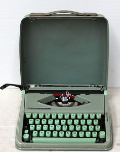 Lot 95 - MCM Portable Typewriter, Hermes Baby