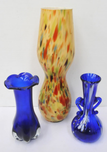 Lot 203 - 3 x Vintage Art Glass Vases inc twin handle blue with splatter, blue w