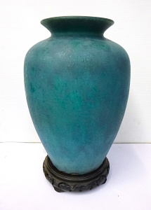 Lot 212 - Large Vintage c1910 Art Pottery vase - Impressed mark to base but ille