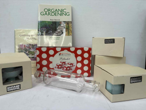 Lot 55 - Box lot of assorted household items inc, vintage glass rolling pin, and