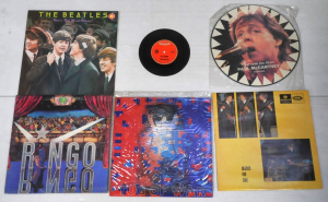 Lot 86 - Group lot - vintage Beatles & related vinyl Lp Records & single