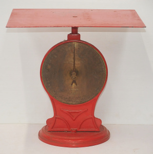 Lot 65 - Vintage Red Enamel Sadler No58 Parcel Balance Scales to Weigh up to 112 Lot 65 - Vintage Red Enamel Sadler No58 Parcel Balance Scales to Weigh up to 112
