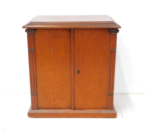 Lot 89 - Vintage c190s small Oak Tobacco cabinet - Fold out doors w Pipe Holders Lot 89 - Vintage c190s small Oak Tobacco cabinet - Fold out doors w Pipe Holders