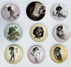 Lot 100 - Group Brownie Downing china - 8 x small Wall plates (10cms D) & b