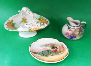 Lot 181 - 3 x Vintage china Items inc, Worcester Hadley small jug with HPainted Lot 181 - 3 x Vintage china Items inc, Worcester Hadley small jug with HPainted