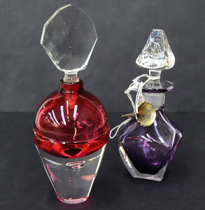 Lot 201 - 2 Australian Art Glass Perfume bottles - Eileen Gordon Violet with cl