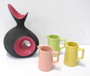 4 pces MCM Australian Pottery inc Ellis Modernist vase Matte Black with Crimson