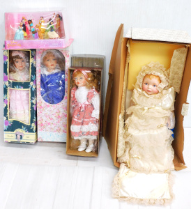 Group Lot Boxed Dolls & Figures inc 4 x Comtempary Porcelain headed dolls,