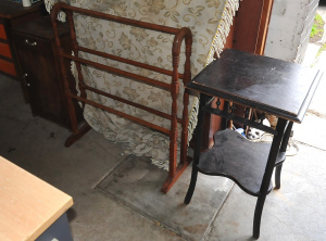 Small Lot of Furniture incl Ebonised Side Table, Retro Bedside Table & Towel