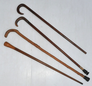 Lot 128 - 4 x Vintage Wooden Walking Sticks incl Fiddleback Blackwood, Silky Oak Lot 128 - 4 x Vintage Wooden Walking Sticks incl Fiddleback Blackwood, Silky Oak