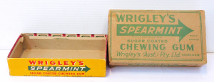 Lot 141 - Vintage Australian Wrigleys POS Spearmint Chewing Gum Box with lid, ap Lot 141 - Vintage Australian Wrigleys POS Spearmint Chewing Gum Box with lid, ap