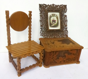 Lot 194 - 3 x Wooden Items inc, Fretwork box with piper, dog and deer, Circa 190 Lot 194 - 3 x Wooden Items inc, Fretwork box with piper, dog and deer, Circa 190