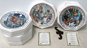 Lot 88 - 5 x Royal Doulton Cabinet Plates decorated w artwork by Linda Griffith, Lot 88 - 5 x Royal Doulton Cabinet Plates decorated w artwork by Linda Griffith,