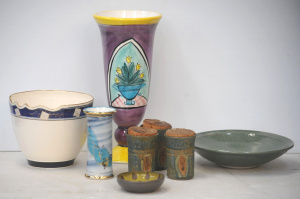 Lot 116 - Group lot Vintage & Modern Australian Pottery - Stephen Drew Vase,