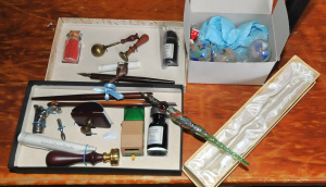 Lot 131 - Small Lot of Stationery incl Boxed Italian Art Glass Fountain Pen, 2 x