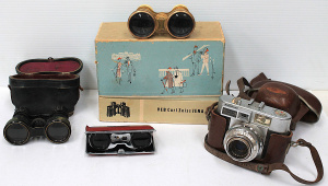 Lot 164 - Lot of Vintage cameras & binoculars inc Voightlander Vitomatic 2 w