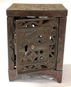 Lot 186 - 1896 Pat J E Stevens Cast iron still safe money Bank - 8 5 cms H