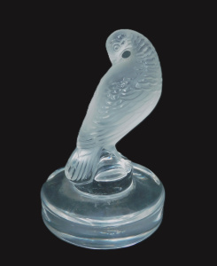 Lot 194 - Signed Lalique Glass frosted Dove figure on circular clear glass base